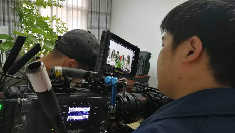 剧本杀式体验：美兰区广告片拍摄公司构建沉浸式消费决策路径